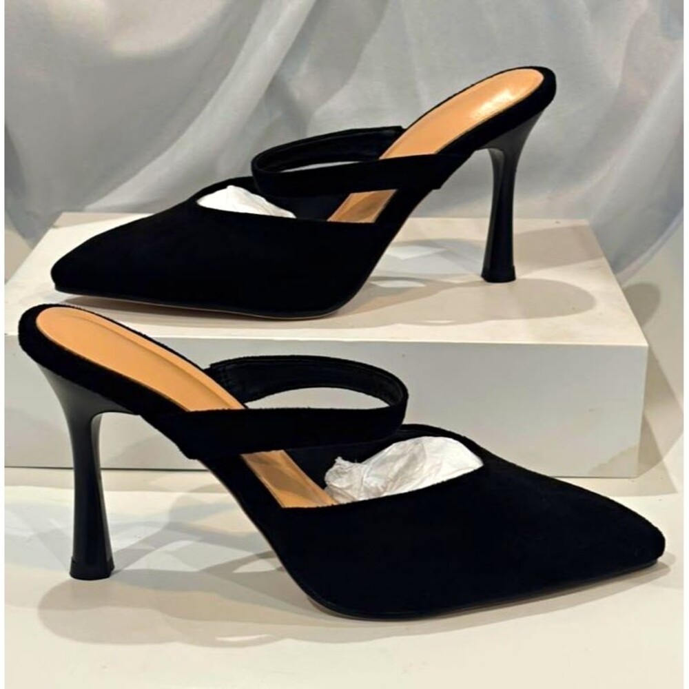 Women’s Black Pointed Toe Slingback High Heel Pumps Size 7 New in Box